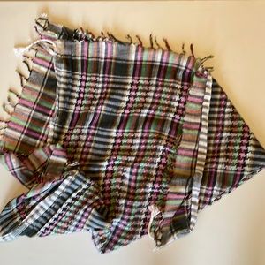 Square multicolored plaid cotton scarf with fringe